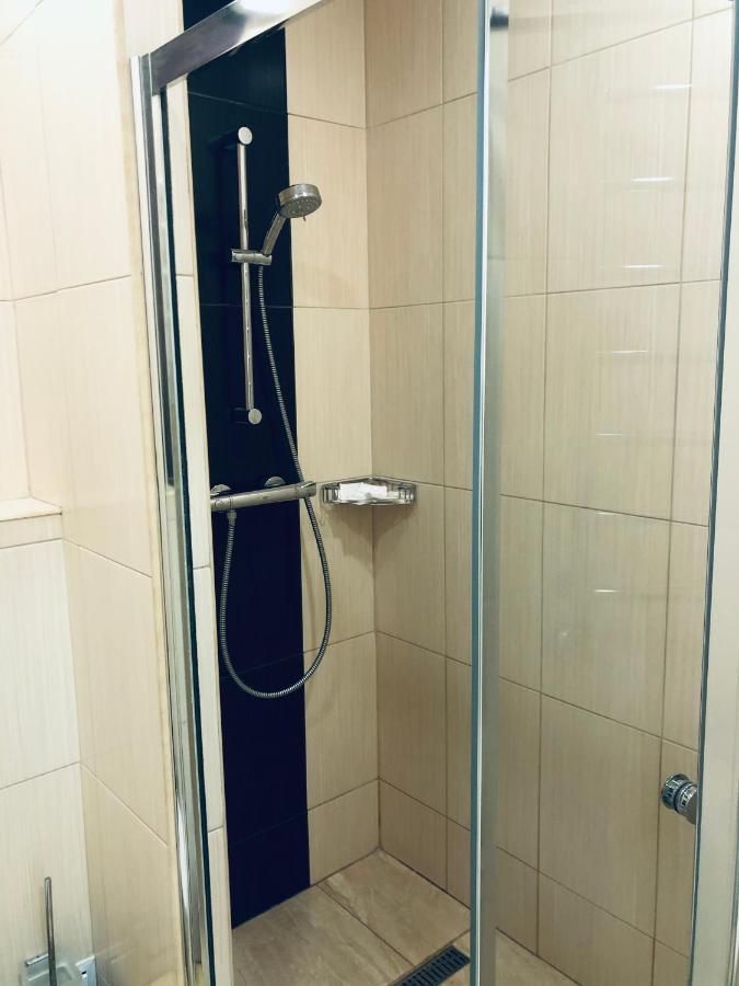 Imperial Hotell Umanʼ Eksteriør bilde