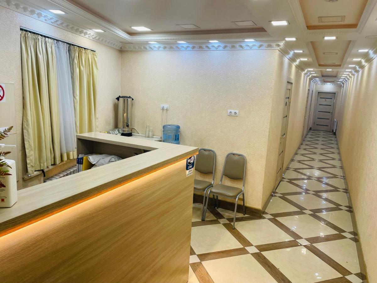 Imperial Hotell Umanʼ Eksteriør bilde
